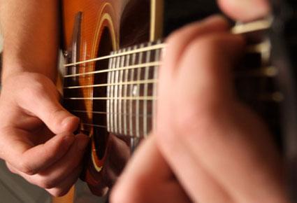 Gitarrlektioner för barn och ungdom