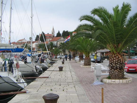 Cozy semesterlägenhet vid havet i Kroatien