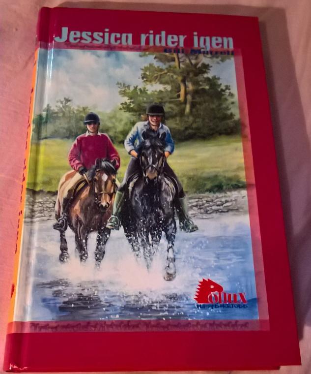 Jessica  rider  igen