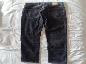 Cheapmonday jeans 40 skr och Diesel skärp skinn 150 skr